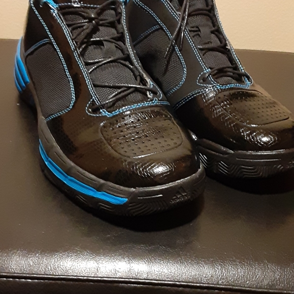 Adidas climacool Men's 10.5 atheletic shoes - Picture 7 of 8